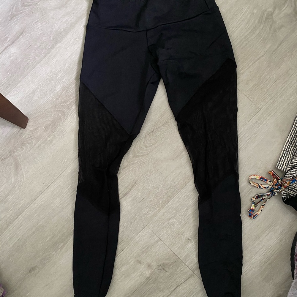 Leggings with see through sections